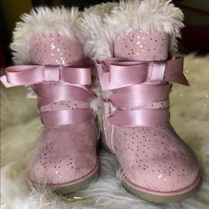 🎀Adorable Toddler Boots🎀